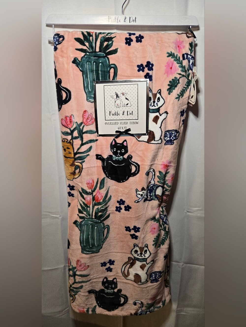 Pickle And Dot Throw Blanket